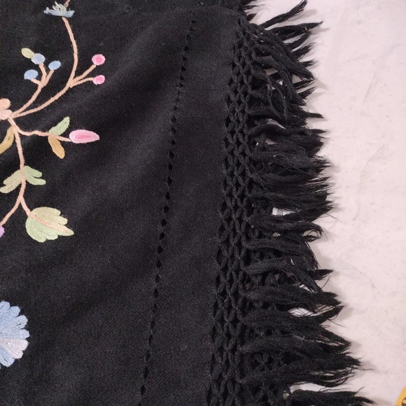 Floral Embroidered Black Shawl Scarf Multifunctional Women's OS Fringe Unbranded - Picture 5 of 7